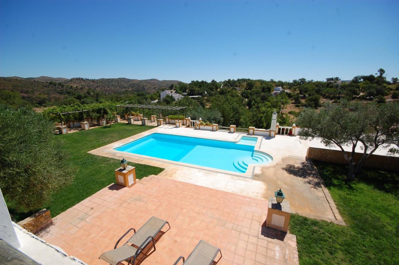 4 Bedrooms With View Private Pool And Jacuzzi At * Tavira